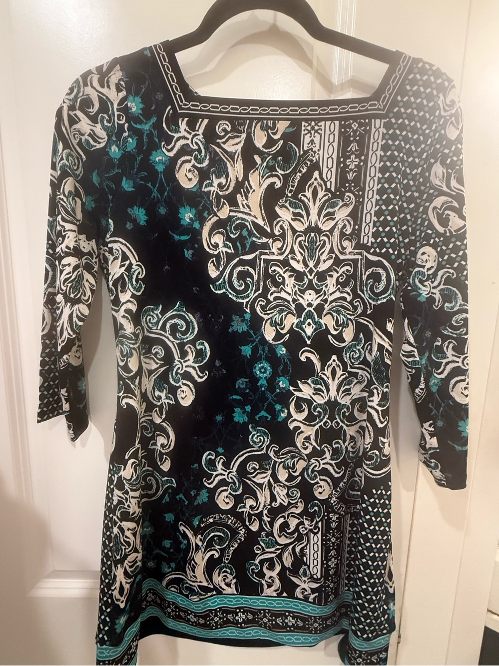 White House Black Market S Black Turquoise Baroque Print Shift Dress